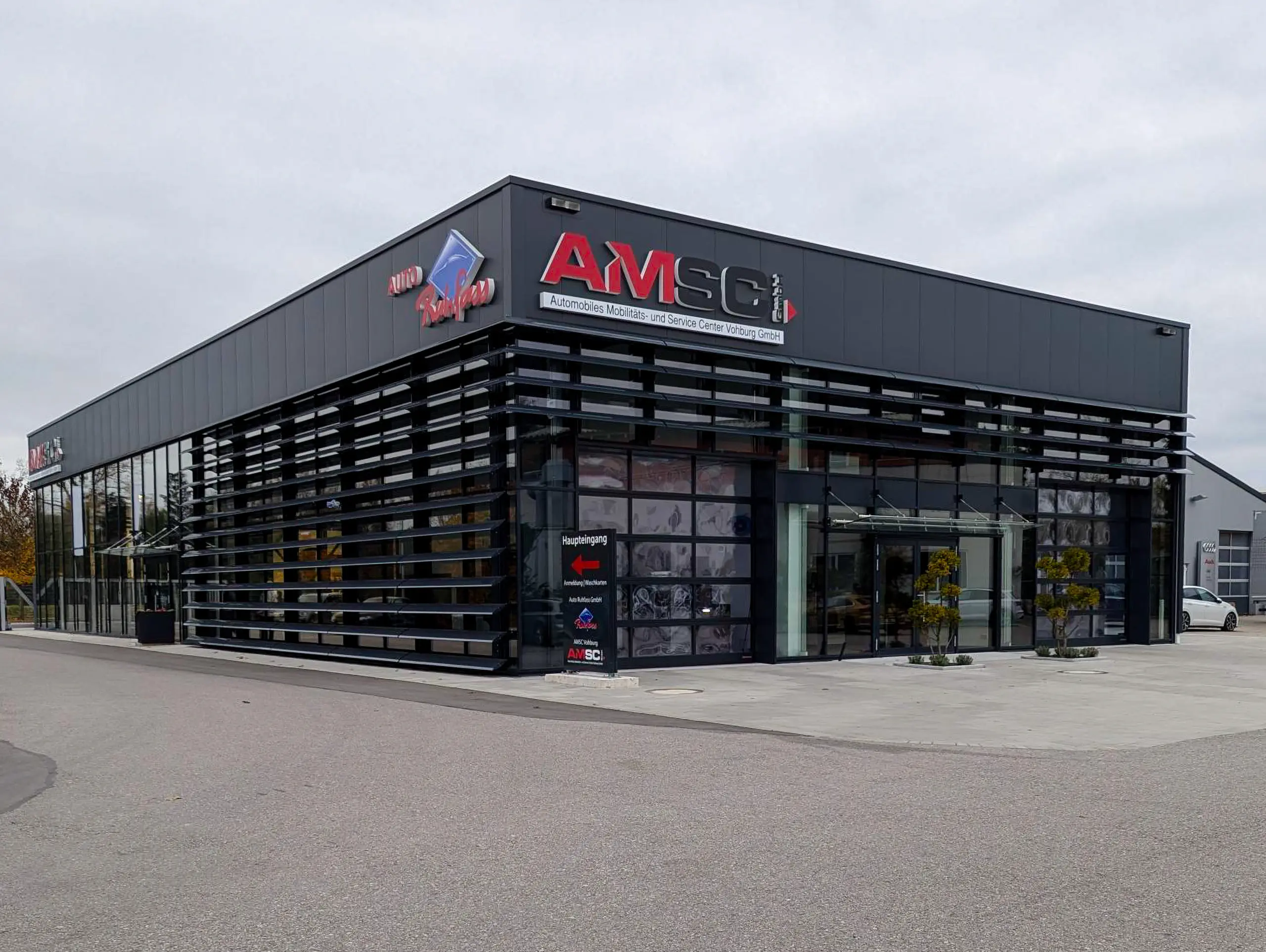 Neubau einer Gewerbehalle für die Auto Ruhfass GmbH