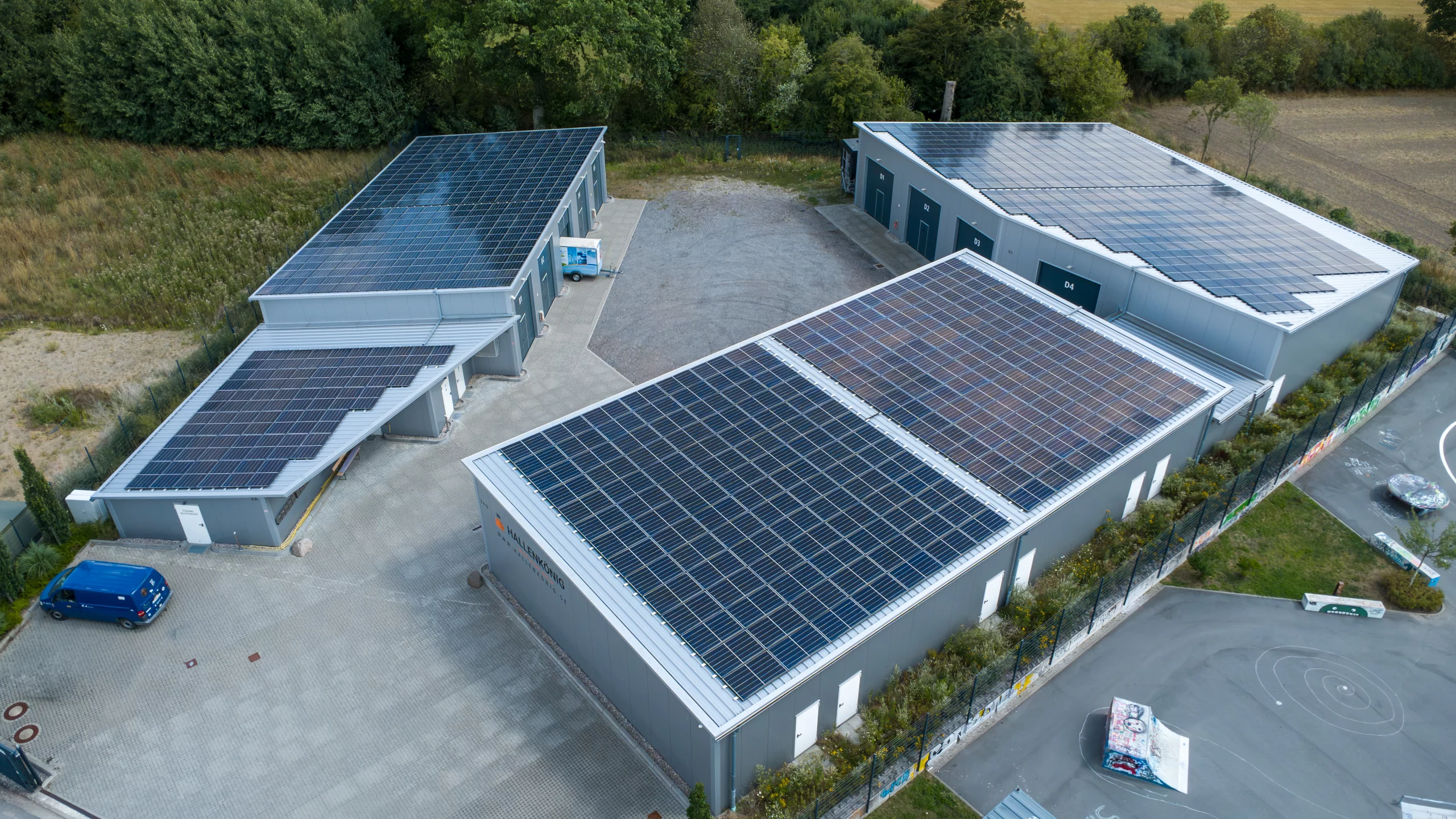 DJI_0108 Neubau eines Gragaenparks mit 4 Hallen für Hallenkönig in Bad Segeberg